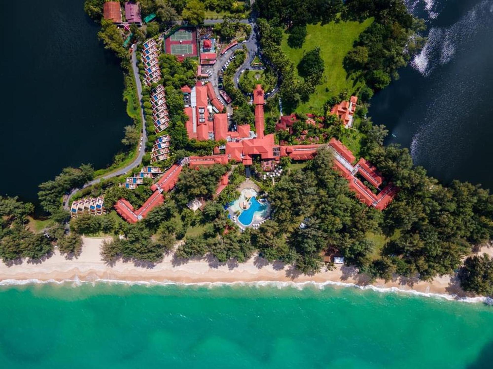 Dusit Thani Laguna Phuket Bang Tao Beach  Esterno foto Aerial view of the resort