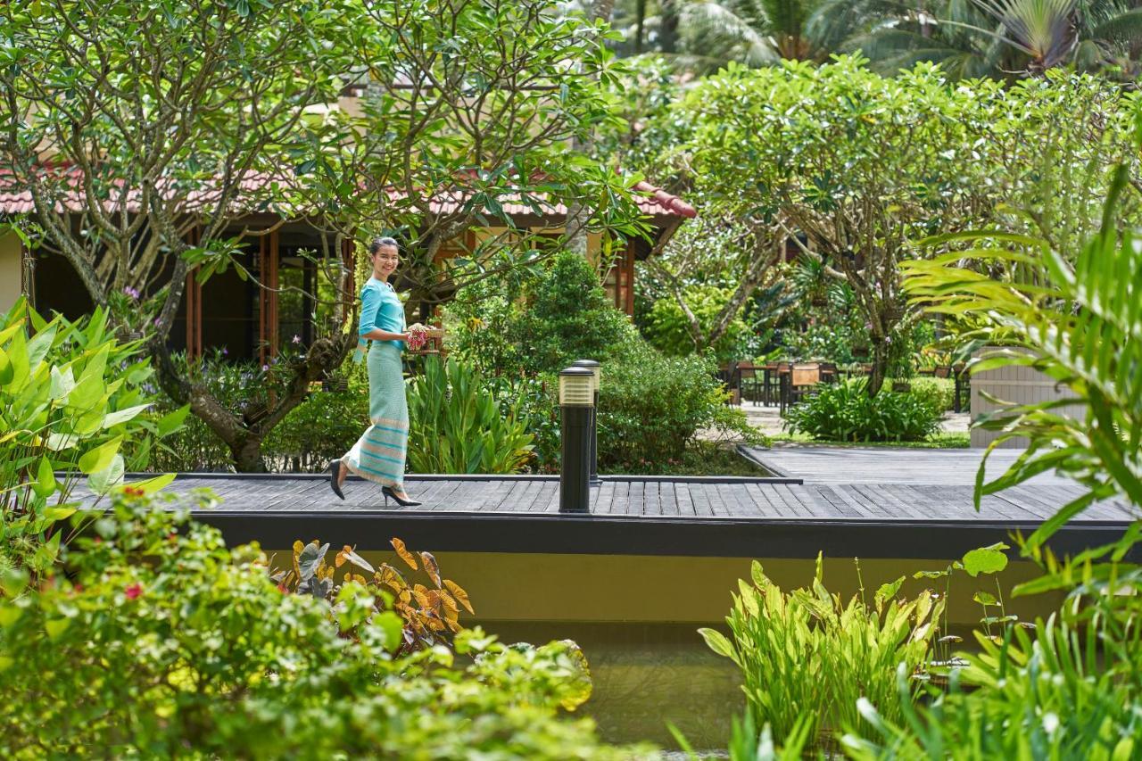 Dusit Thani Laguna Phuket Bang Tao Beach  Camera foto The resort's gardens